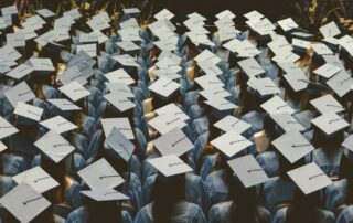 diferencias entre un máster oficial y un máster propio en España